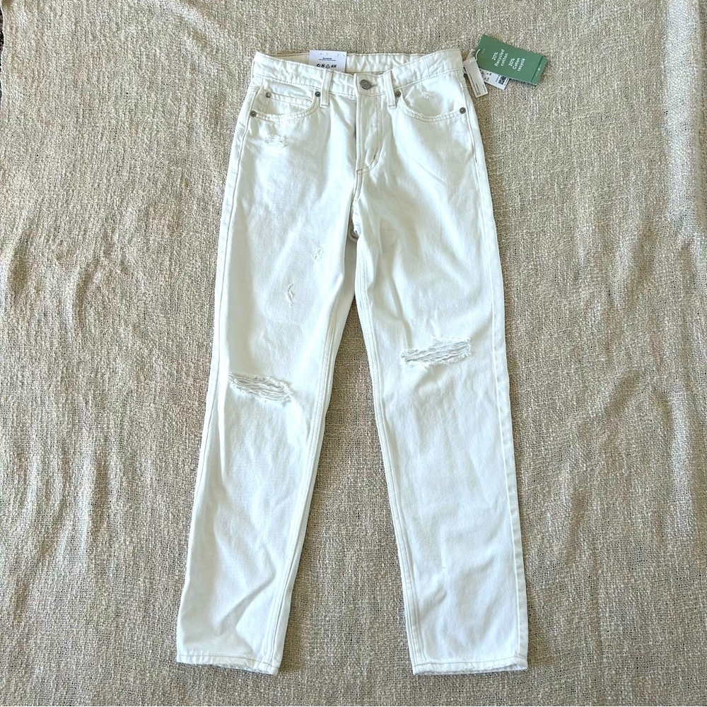 H & M White Boyfriend Low Waist Jeans Size 0